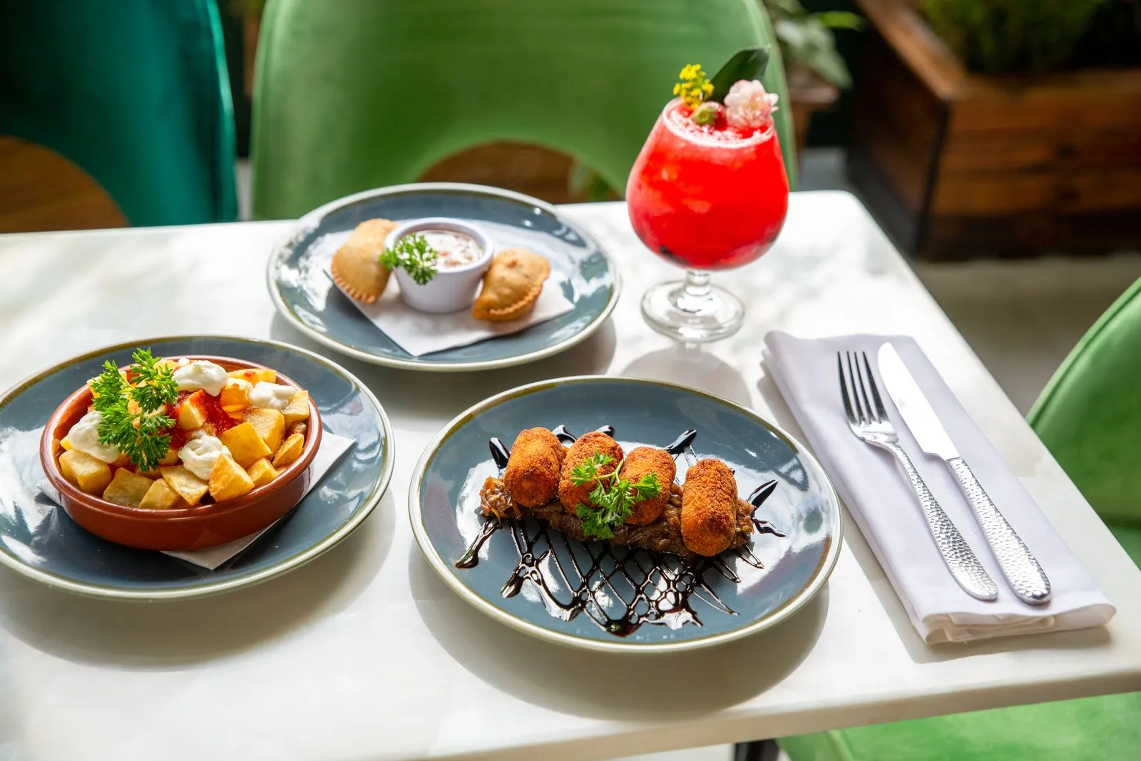 How to Order Spanish Tapas for the Table